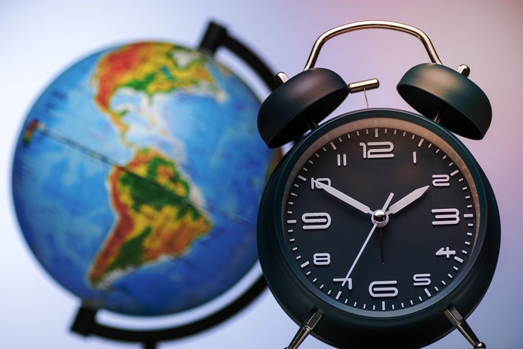 TIme difference - challenge of managing geographically-distributed teams