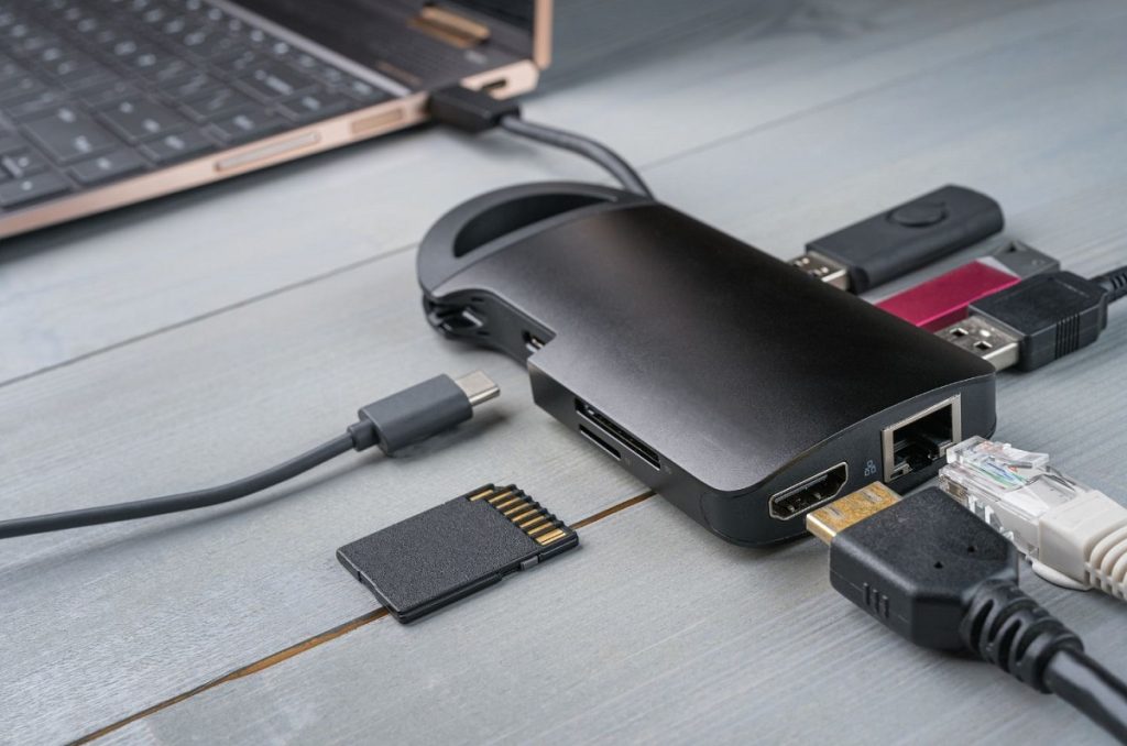 USB hub to upgrade your home office equipment